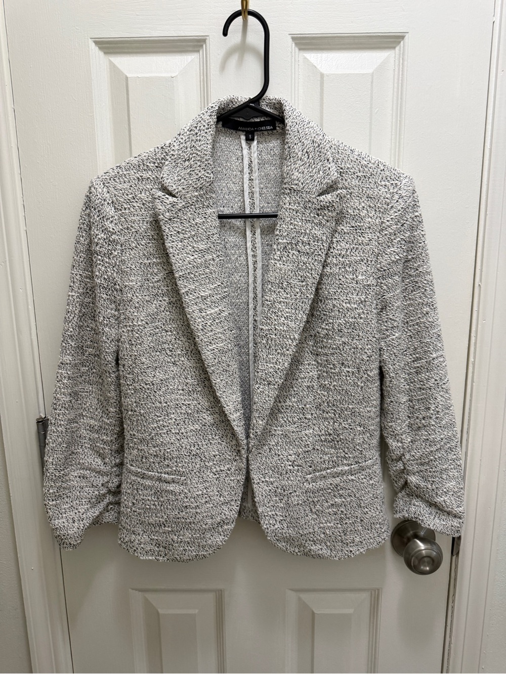 Amanda & Chelsea Gray Textured Knit Blazer